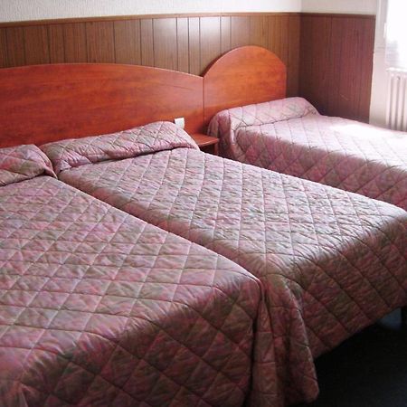 Hotel Central Lourdes Bilik gambar